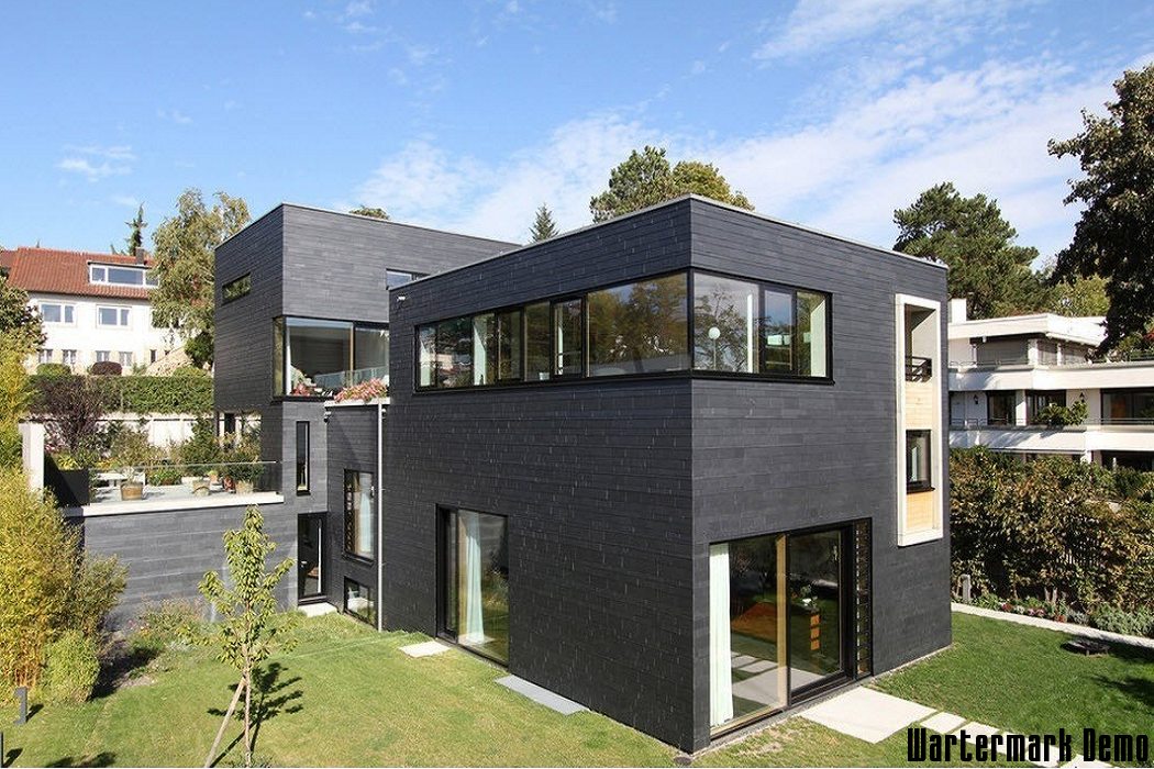 4 bed property for sale - Image# 1