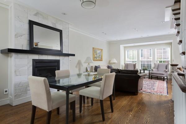 Sun-filled single family home - Image# 1