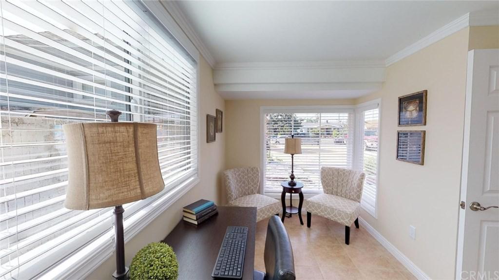 Beautiful 1923 remodeled home - Image# 4