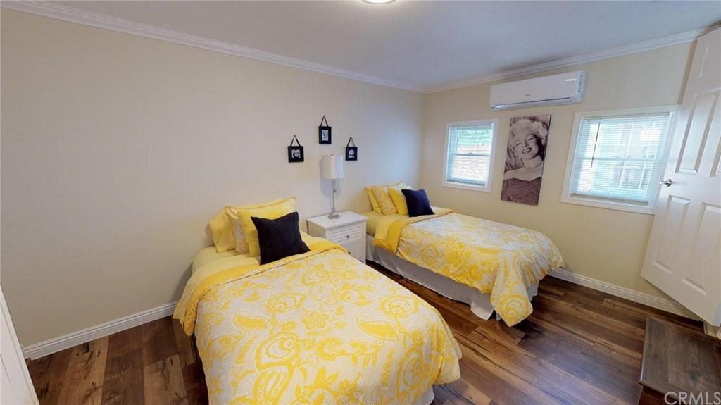 Beautiful 1923 remodeled home - Image# 3