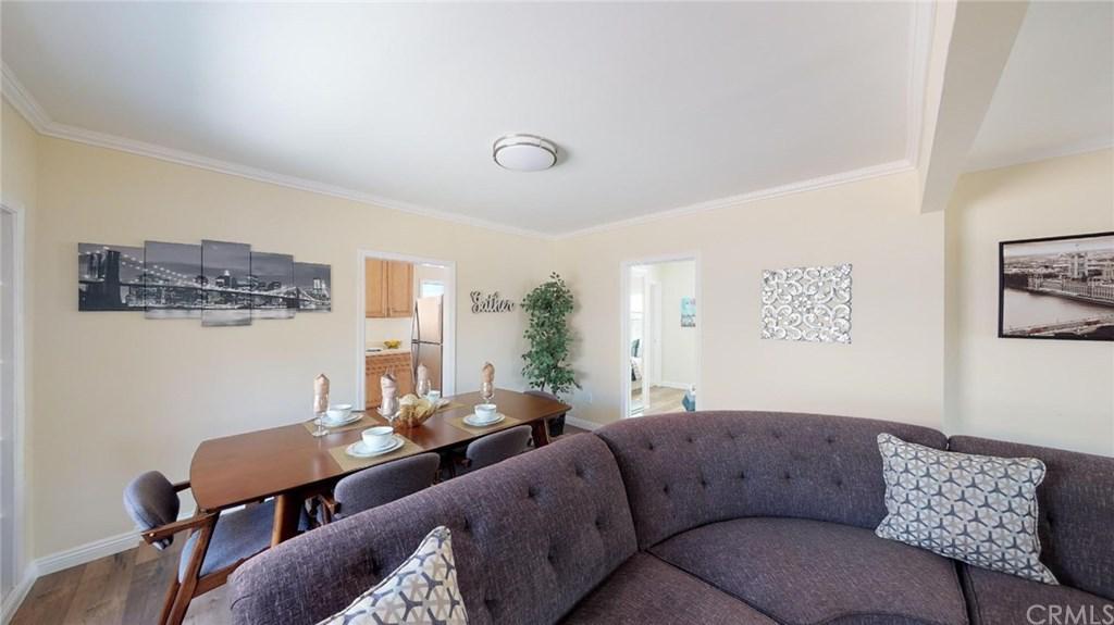 Beautiful 1923 remodeled home - Image# 10