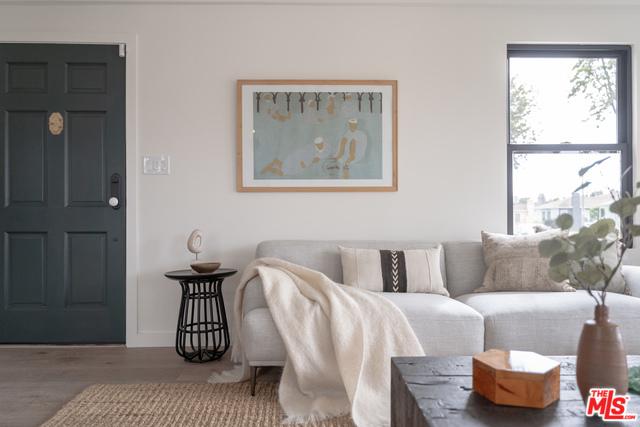 Leimert Park living - Image# 11