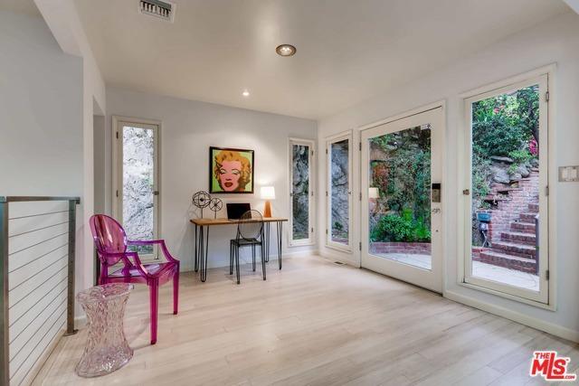 Lower Laurel Canyon Blvd - Image# 12