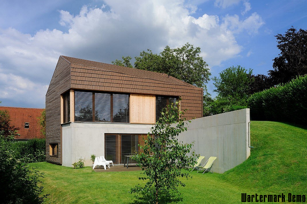 2 bed property for sale - Image# 1
