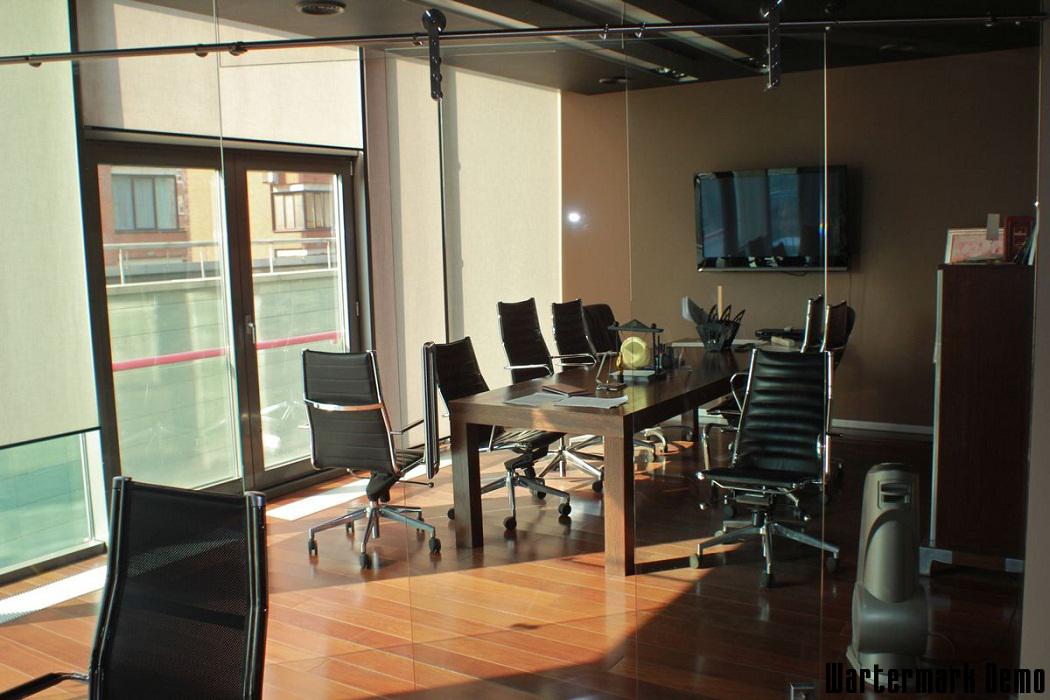 Office to rent - Image# 1
