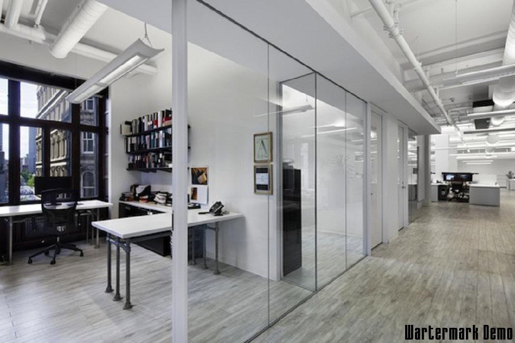 Office to rent - Image# 1
